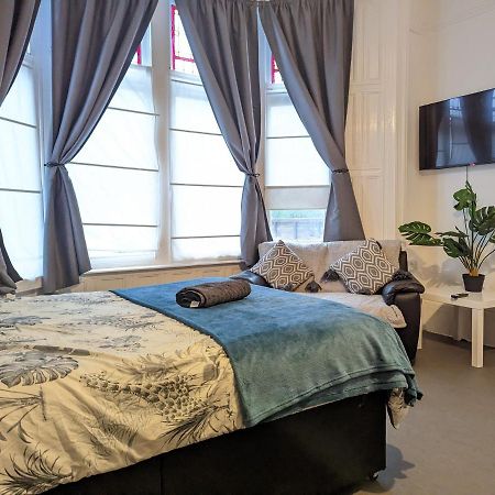 1 Bedroom Studio In A Supurb Area Of كارديف المظهر الخارجي الصورة