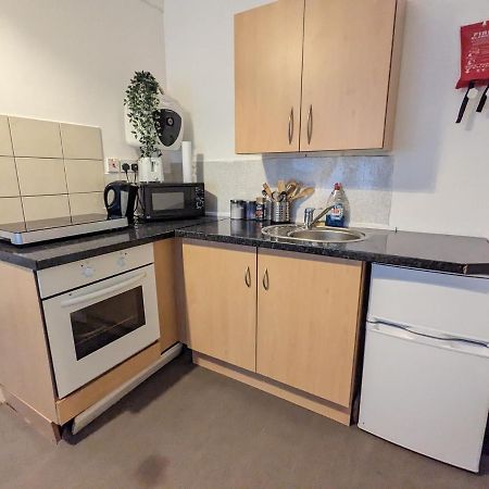 1 Bedroom Studio In A Supurb Area Of كارديف المظهر الخارجي الصورة
