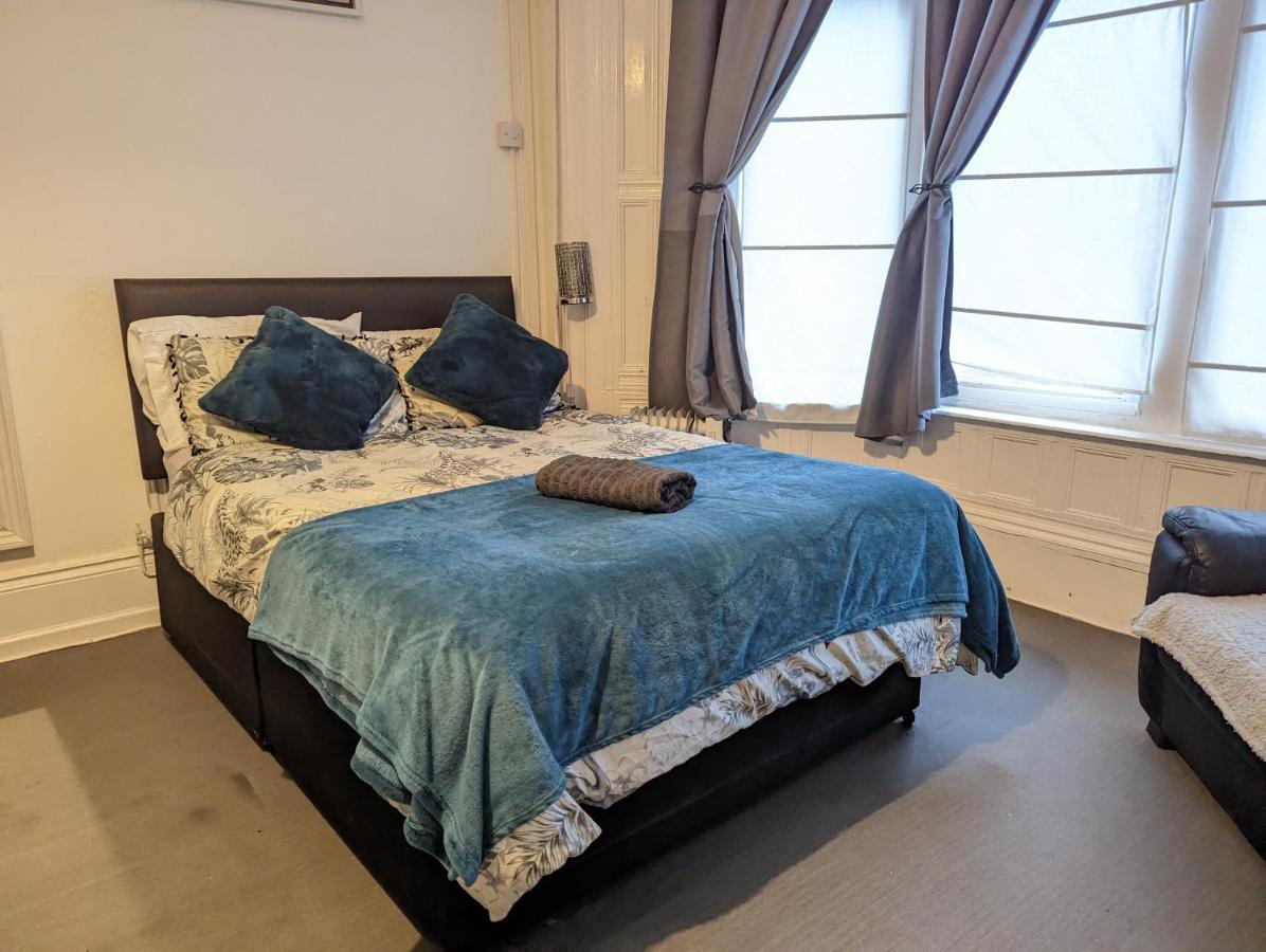 1 Bedroom Studio In A Supurb Area Of كارديف المظهر الخارجي الصورة