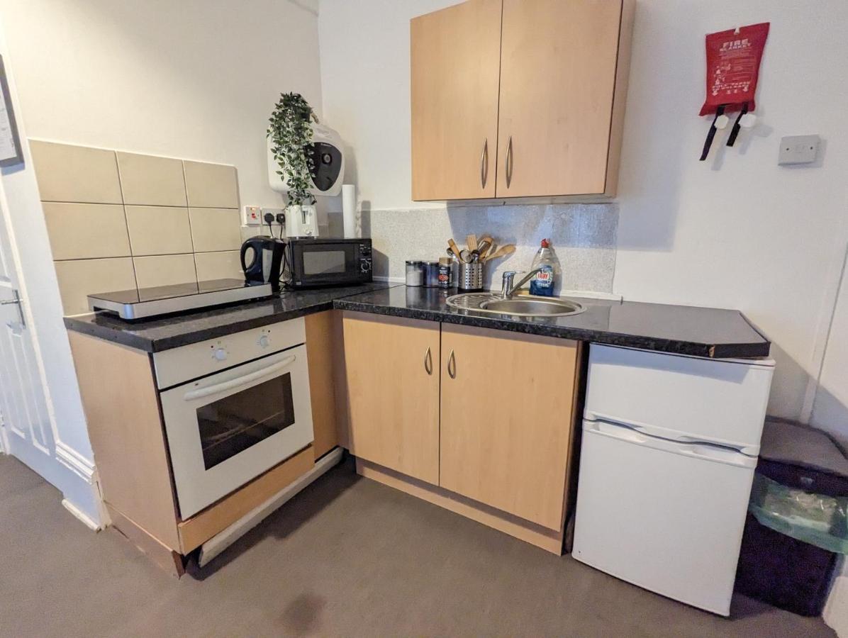 1 Bedroom Studio In A Supurb Area Of كارديف المظهر الخارجي الصورة